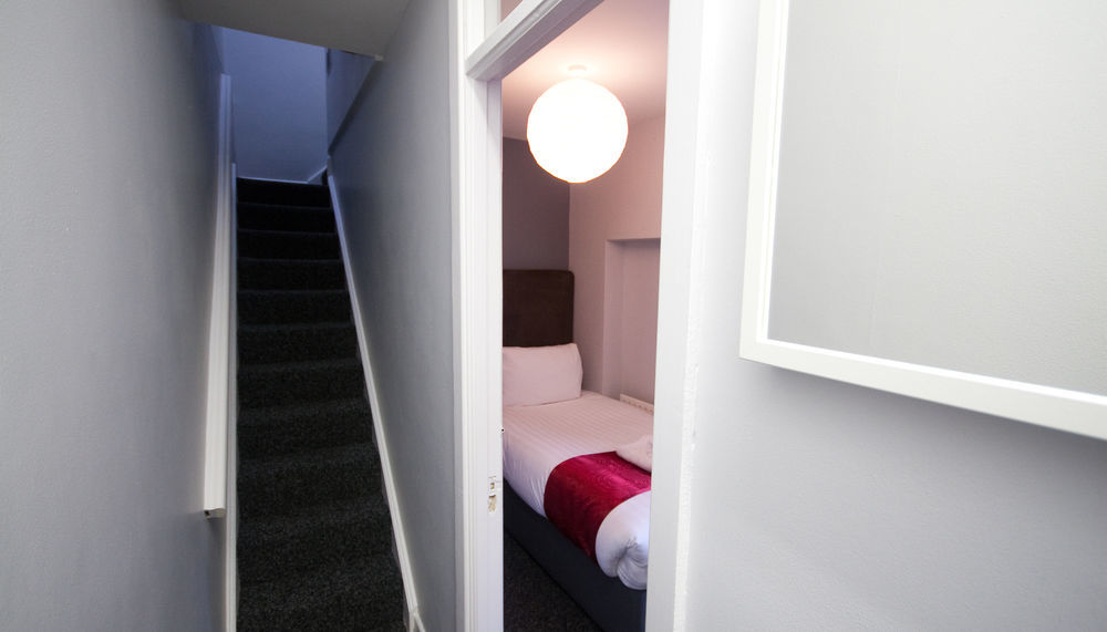Clifden Aparthotel Dublin Exterior photo